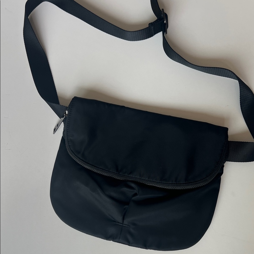 Lululemon Black Crossbody Bag